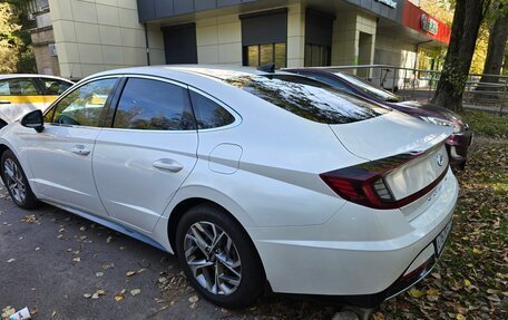 Hyundai Sonata VIII, 2021 год, 2 150 000 рублей, 30 фотография