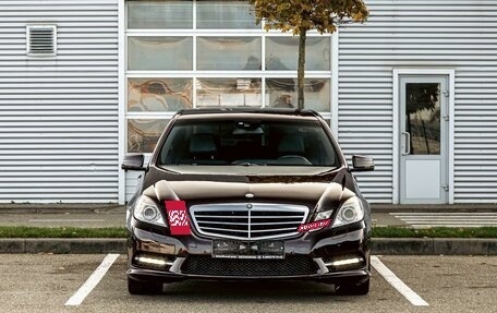 Mercedes-Benz E-Класс, 2011 год, 1 495 000 рублей, 2 фотография