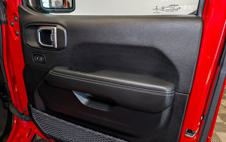 Jeep Wrangler, 2021 год, 4 395 000 рублей, 24 фотография