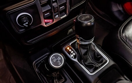 Jeep Wrangler, 2021 год, 4 395 000 рублей, 29 фотография