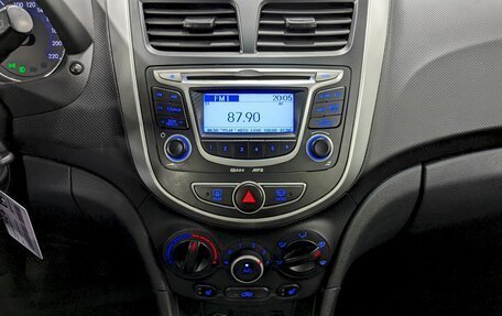 Hyundai Solaris II рестайлинг, 2012 год, 790 000 рублей, 22 фотография