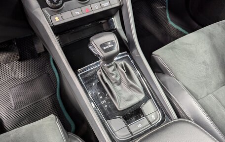 Skoda Karoq I, 2020 год, 2 400 000 рублей, 26 фотография