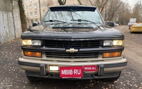 GMC Suburban, 1992 год, 2 500 000 рублей, 6 фотография
