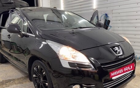 Peugeot 5008 I рестайлинг, 2010 год, 1 050 000 рублей, 4 фотография