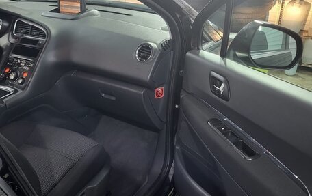 Peugeot 5008 I рестайлинг, 2010 год, 1 050 000 рублей, 15 фотография