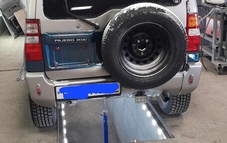 Mitsubishi Pajero Mini II, 2003 год, 350 000 рублей, 2 фотография