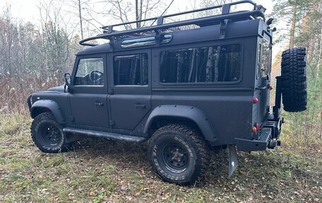 Land Rover Defender I, 2010 год, 2 499 000 рублей, 3 фотография