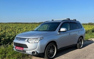 Mitsubishi Outlander III рестайлинг 3, 2012 год, 1 290 000 рублей, 1 фотография