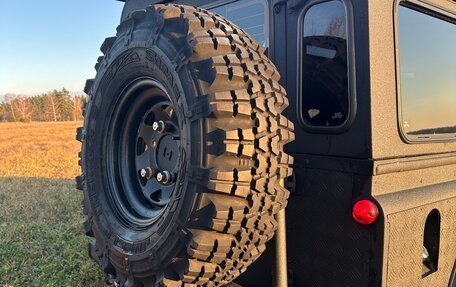 Land Rover Defender I, 2010 год, 2 499 000 рублей, 11 фотография