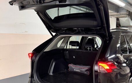 Toyota RAV4, 2021 год, 2 500 000 рублей, 9 фотография