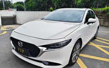 Mazda 3, 2021 год, 1 300 000 рублей, 1 фотография