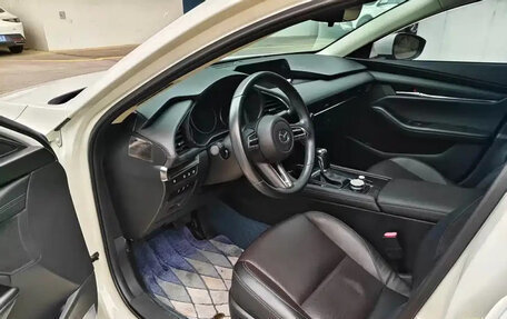 Mazda 3, 2021 год, 1 300 000 рублей, 8 фотография