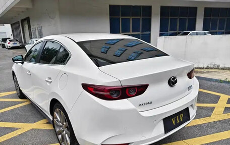 Mazda 3, 2021 год, 1 300 000 рублей, 6 фотография