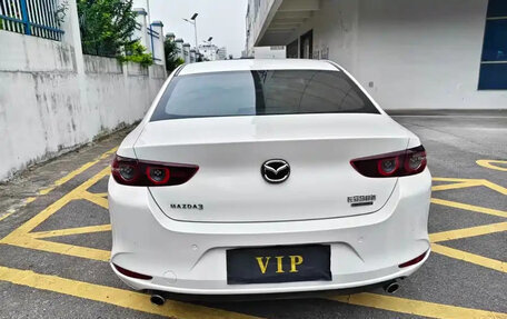 Mazda 3, 2021 год, 1 300 000 рублей, 5 фотография