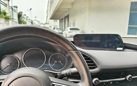 Mazda 3, 2021 год, 1 300 000 рублей, 11 фотография