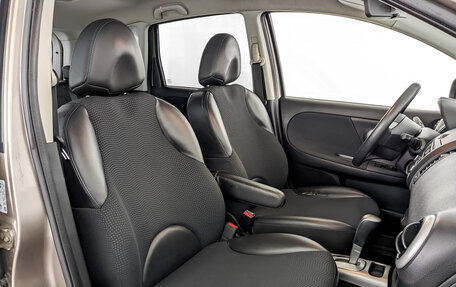 Nissan Note II рестайлинг, 2013 год, 1 055 000 рублей, 23 фотография