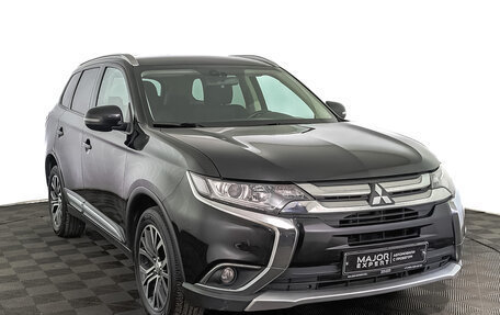 Mitsubishi Outlander III рестайлинг 3, 2018 год, 2 150 000 рублей, 3 фотография