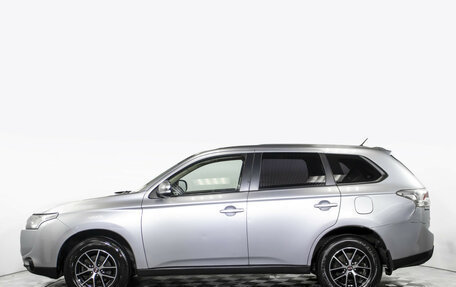 Mitsubishi Outlander III рестайлинг 3, 2013 год, 1 078 000 рублей, 8 фотография