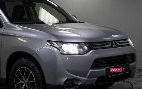 Mitsubishi Outlander III рестайлинг 3, 2013 год, 1 078 000 рублей, 19 фотография
