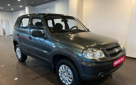 Chevrolet Niva I рестайлинг, 2011 год, 453 000 рублей, 1 фотография