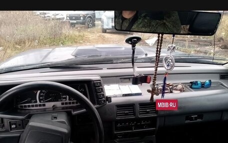 Opel Frontera A, 1992 год, 260 000 рублей, 2 фотография