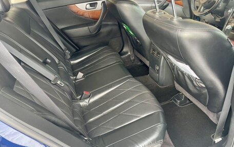 Infiniti QX70, 2015 год, 2 450 000 рублей, 13 фотография