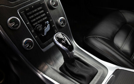 Volvo XC70 II рестайлинг, 2015 год, 2 099 000 рублей, 12 фотография