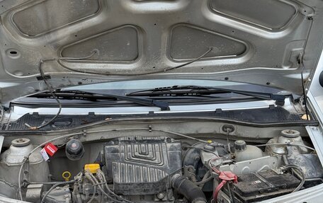 Renault Logan I, 2012 год, 548 000 рублей, 24 фотография