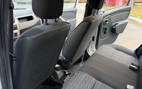 Renault Logan I, 2012 год, 548 000 рублей, 21 фотография