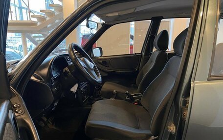 Chevrolet Niva I рестайлинг, 2011 год, 453 000 рублей, 16 фотография