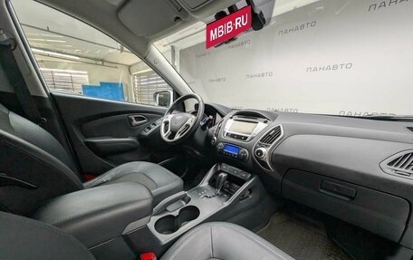 Hyundai ix35 I рестайлинг, 2012 год, 977 000 рублей, 11 фотография