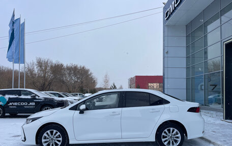 Toyota Corolla, 2023 год, 1 800 000 рублей, 5 фотография