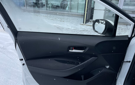 Toyota Corolla, 2023 год, 1 800 000 рублей, 12 фотография