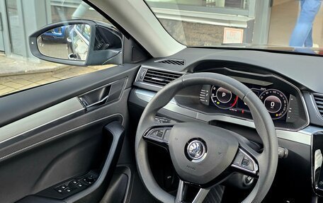 Skoda Superb III рестайлинг, 2025 год, 3 350 000 рублей, 18 фотография