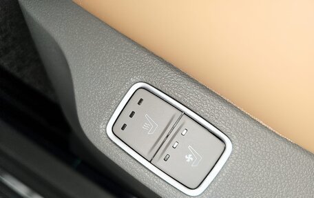 Hyundai Staria, 2024 год, 6 000 000 рублей, 22 фотография