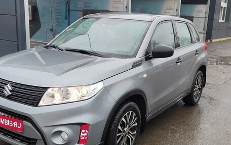 Suzuki Vitara II рестайлинг, 2015 год, 1 400 000 рублей, 1 фотография