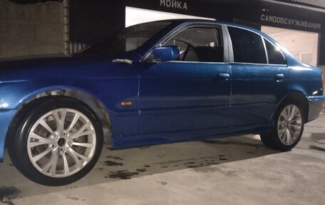 BMW 5 серия, 2000 год, 290 000 рублей, 2 фотография