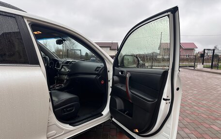 Toyota Highlander III, 2012 год, 2 500 000 рублей, 12 фотография