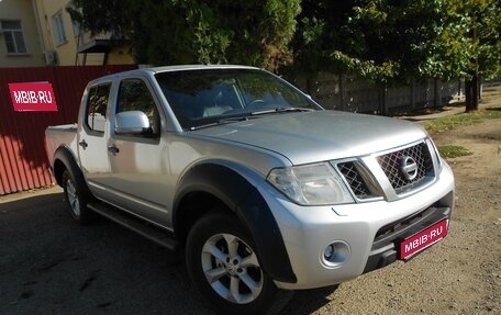 Nissan Navara (Frontier), 2011 год, 1 190 000 рублей, 1 фотография