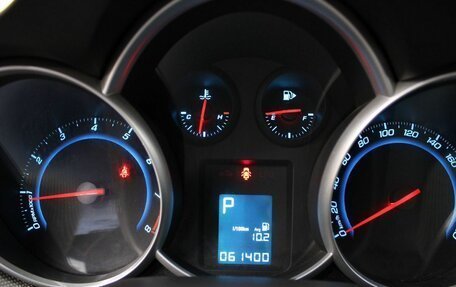 Chevrolet Cruze II, 2013 год, 880 000 рублей, 10 фотография