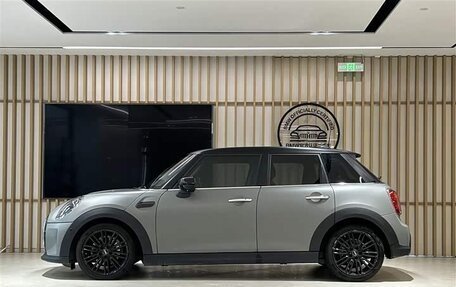 MINI Clubman, 2021 год, 2 150 000 рублей, 3 фотография