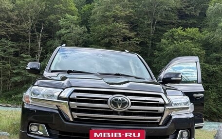 Toyota Land Cruiser 200, 2016 год, 6 170 000 рублей, 14 фотография