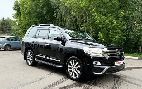 Toyota Land Cruiser 200, 2016 год, 6 170 000 рублей, 24 фотография