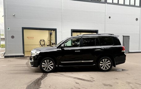 Toyota Land Cruiser 200, 2016 год, 6 170 000 рублей, 28 фотография