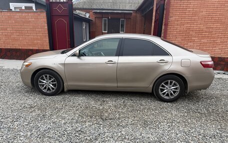 Toyota Camry, 2008 год, 1 020 000 рублей, 3 фотография