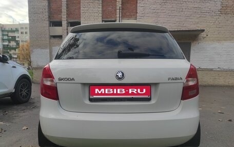 Skoda Fabia II, 2014 год, 690 000 рублей, 4 фотография