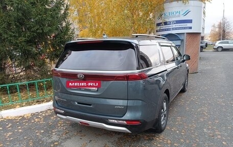 KIA Carnival, 2021 год, 3 700 000 рублей, 6 фотография