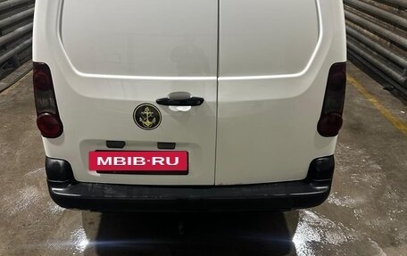 Citroen Berlingo II рестайлинг, 2012 год, 490 000 рублей, 23 фотография