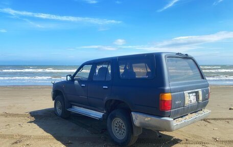 Toyota Hilux Surf III рестайлинг, 1992 год, 590 000 рублей, 2 фотография