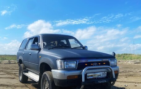 Toyota Hilux Surf III рестайлинг, 1992 год, 590 000 рублей, 3 фотография